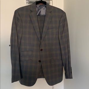 Men’s Slim Fit Dress Suit